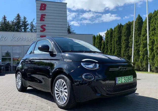 FIAT 500e 23,8kWh C