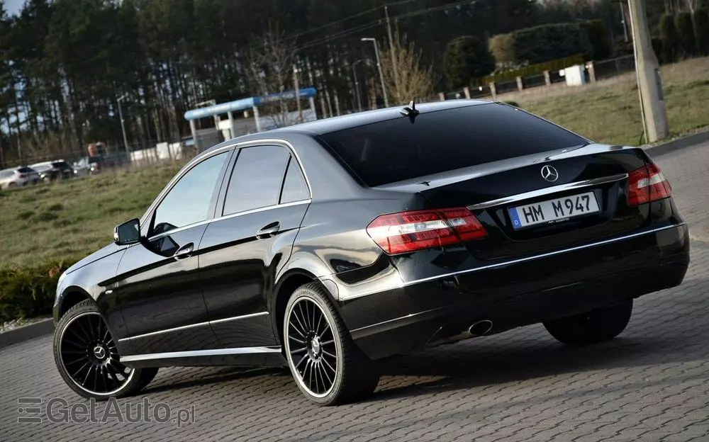 MERCEDES-BENZ Klasa E 
