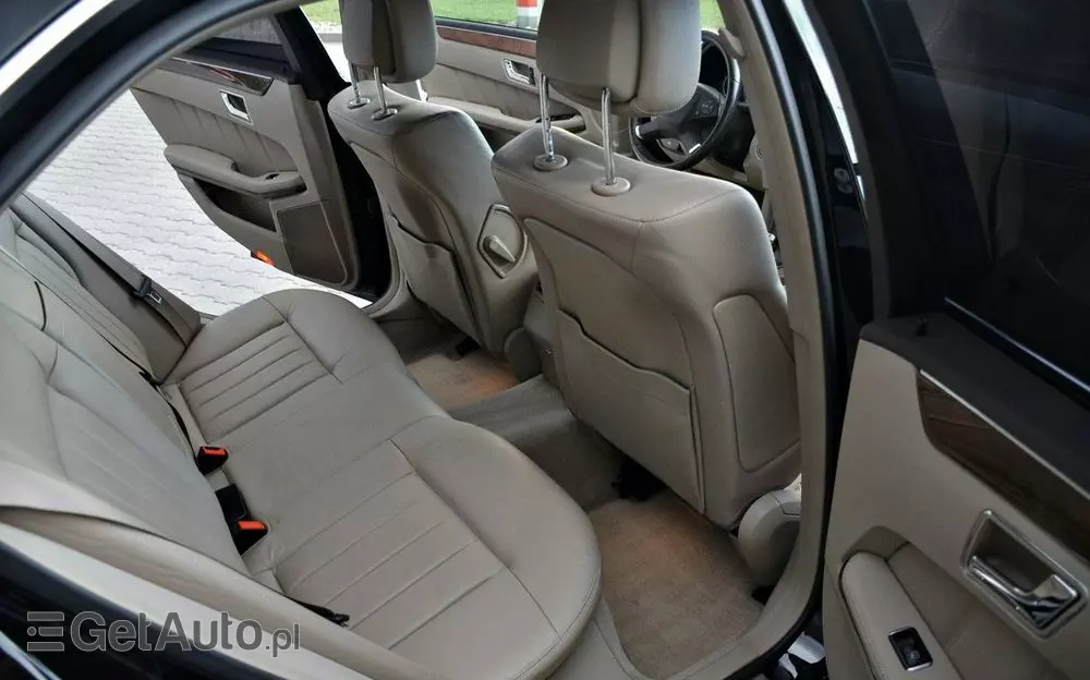 MERCEDES-BENZ Klasa E 