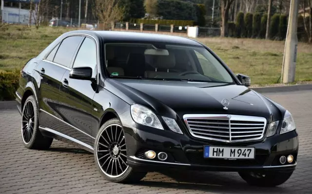 MERCEDES-BENZ Klasa E 
