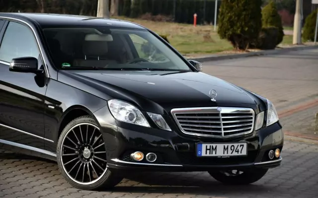 MERCEDES-BENZ Klasa E 
