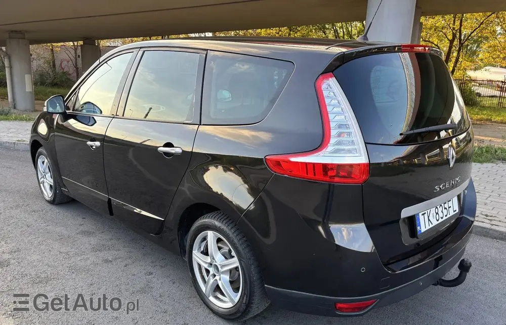 RENAULT Grand Scenic TCe 130 Dynamique