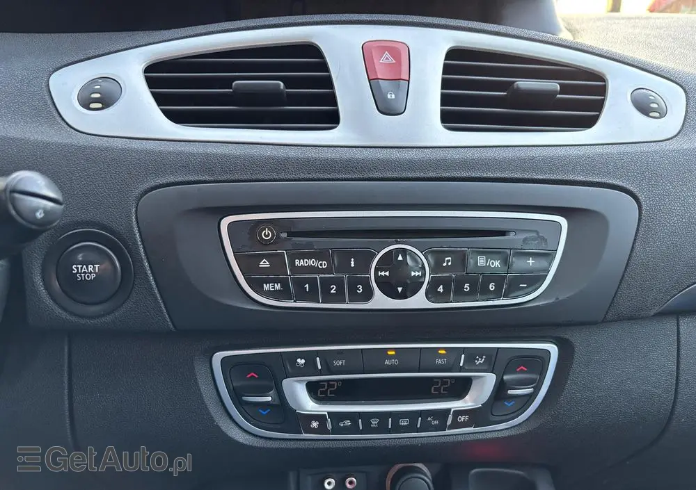 RENAULT Grand Scenic TCe 130 Dynamique