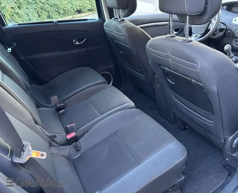 RENAULT Grand Scenic TCe 130 Dynamique