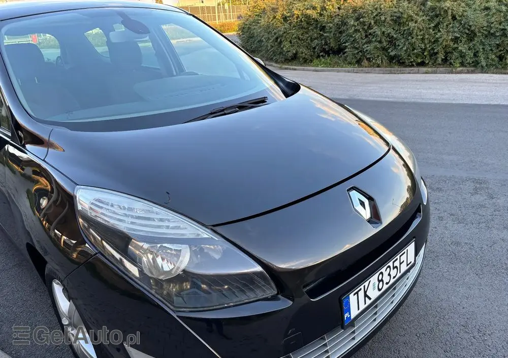 RENAULT Grand Scenic TCe 130 Dynamique
