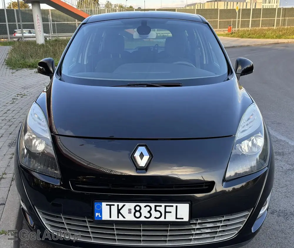 RENAULT Grand Scenic TCe 130 Dynamique