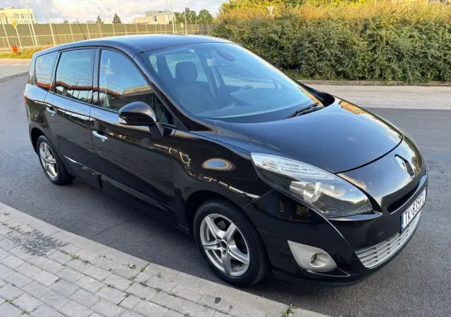 RENAULT Grand Scenic TCe 130 Dynamique