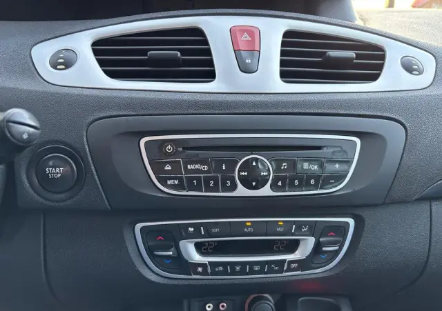 RENAULT Grand Scenic TCe 130 Dynamique