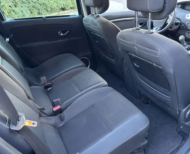 RENAULT Grand Scenic TCe 130 Dynamique