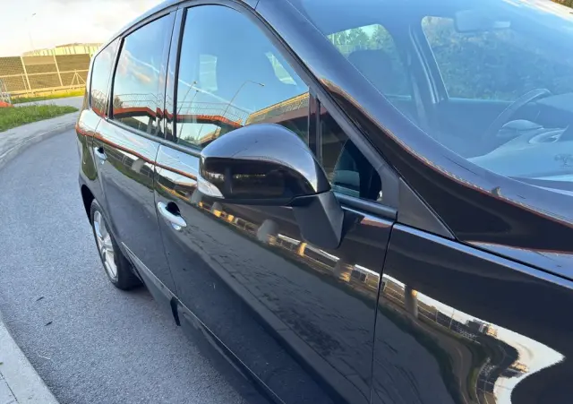 RENAULT Grand Scenic TCe 130 Dynamique