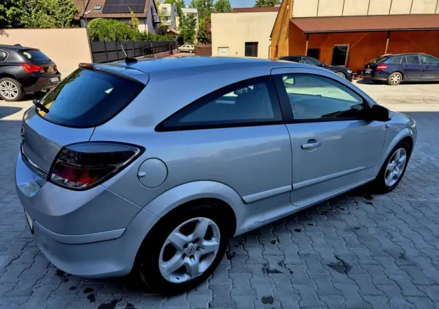OPEL Astra 1.7 CDTI Edition