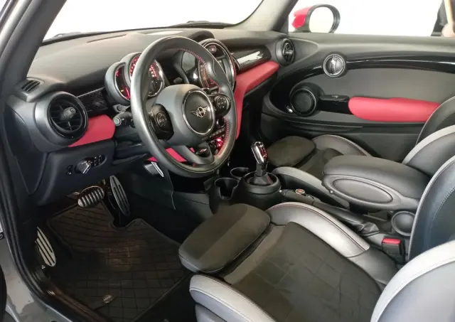 MINI John Cooper Works Sport-Aut