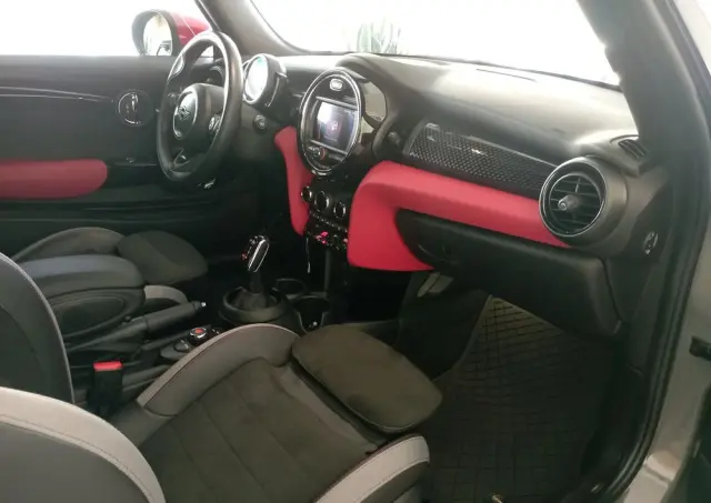 MINI John Cooper Works Sport-Aut