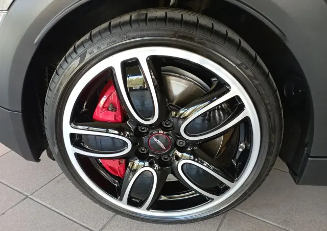 MINI John Cooper Works Sport-Aut
