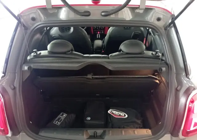 MINI John Cooper Works Sport-Aut