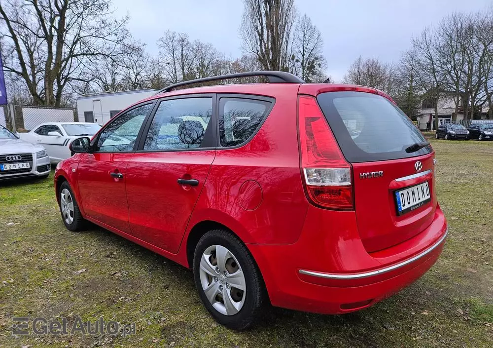 HYUNDAI I30 1.4 blue Comfort