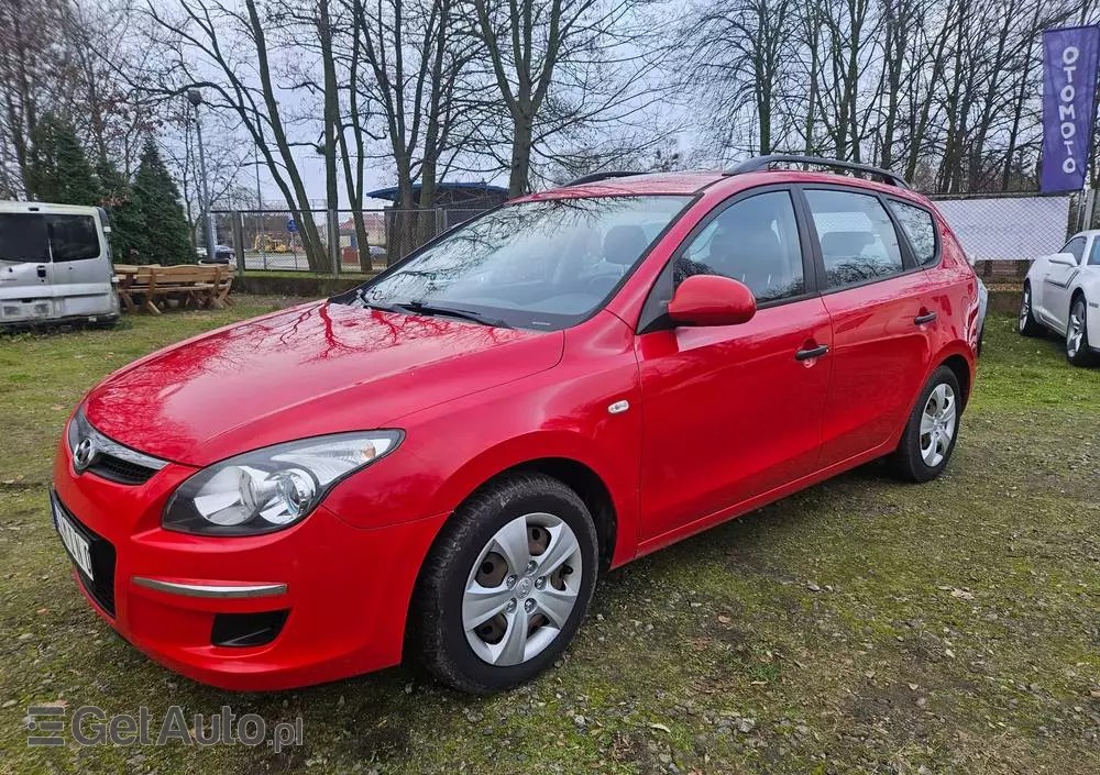 HYUNDAI I30 1.4 blue Comfort