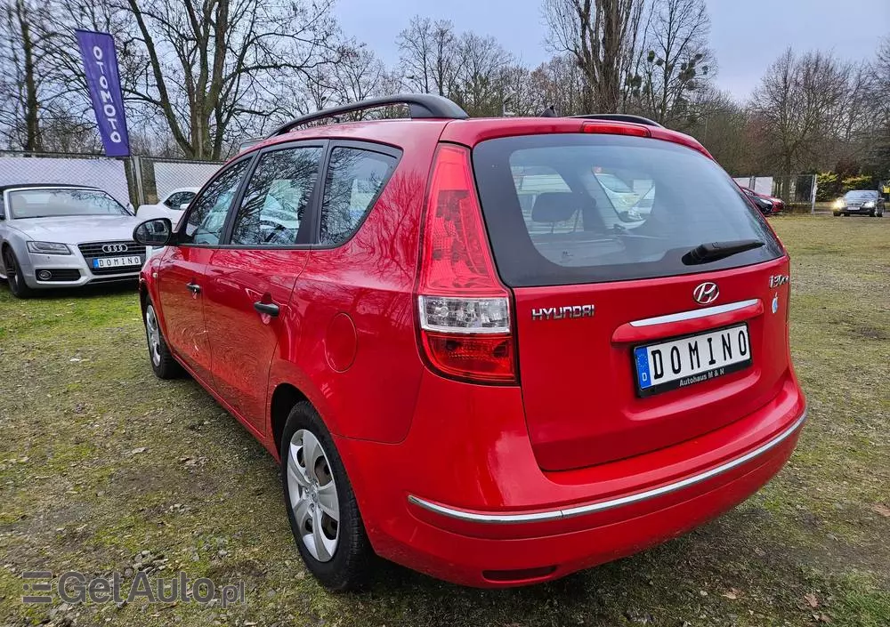 HYUNDAI I30 1.4 blue Comfort