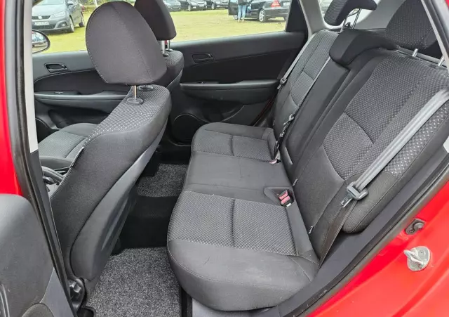 HYUNDAI I30 1.4 blue Comfort