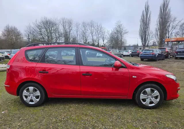 HYUNDAI I30 1.4 blue Comfort