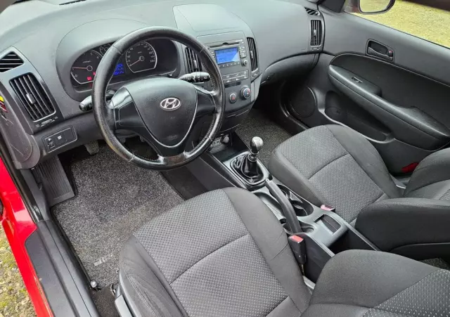 HYUNDAI I30 1.4 blue Comfort
