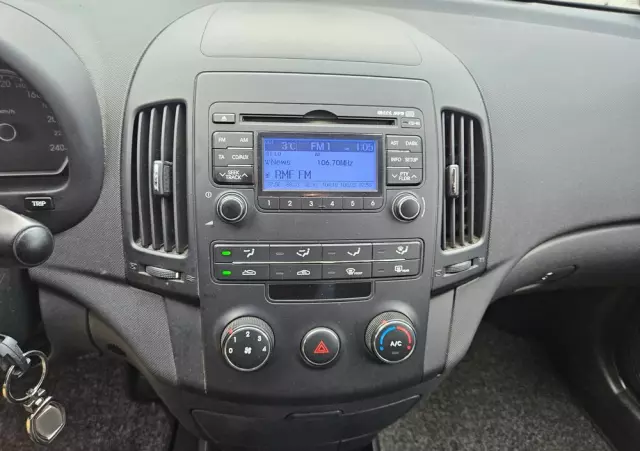 HYUNDAI I30 1.4 blue Comfort