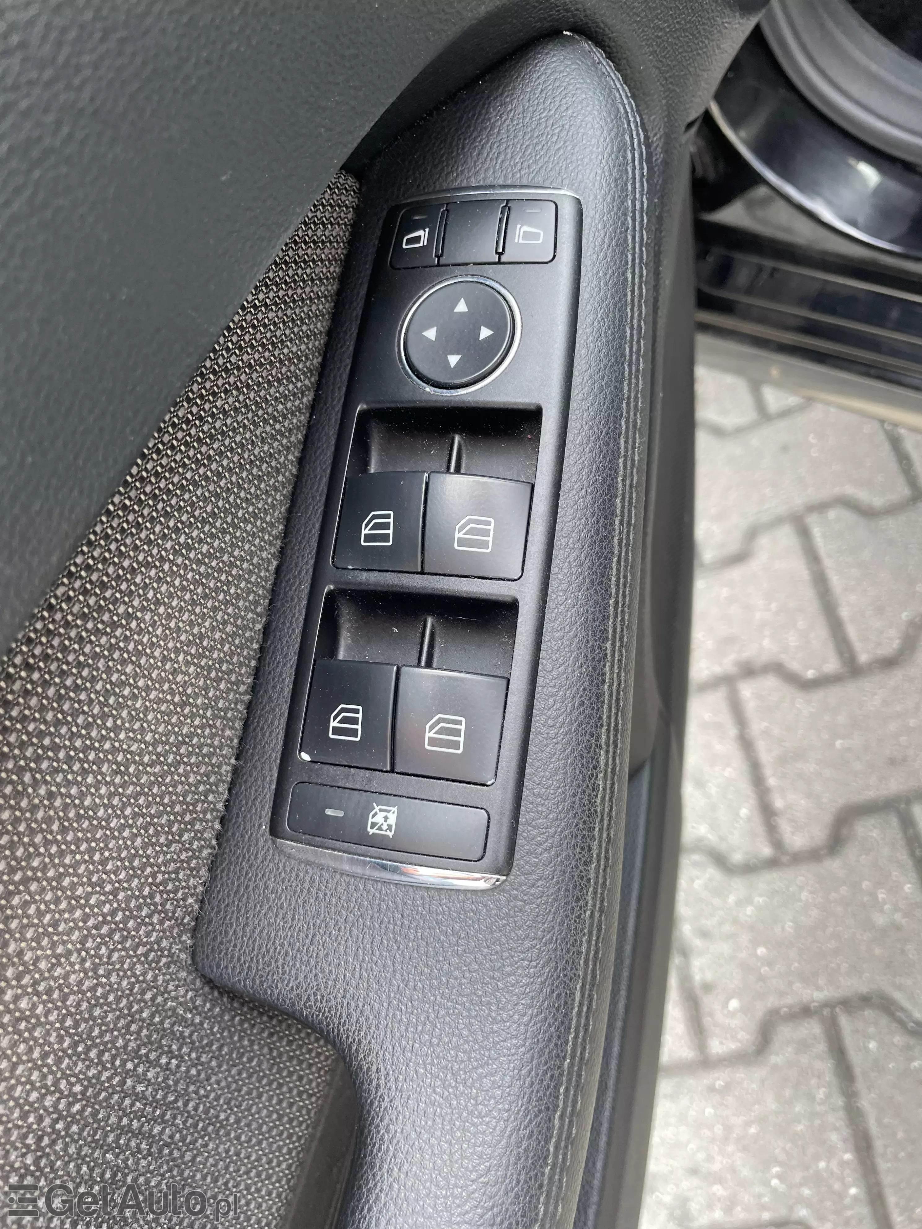 MERCEDES-BENZ Klasa E 4Matic Avantgarde