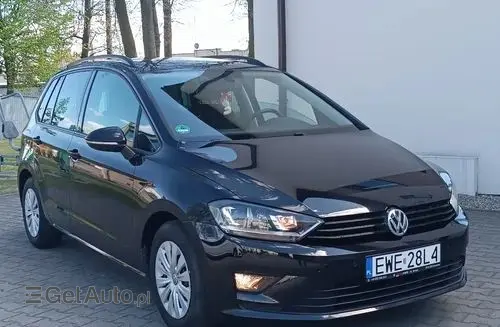 VOLKSWAGEN Golf Sportsvan 
