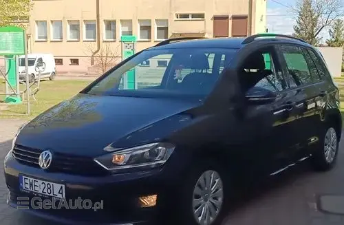 VOLKSWAGEN Golf Sportsvan 