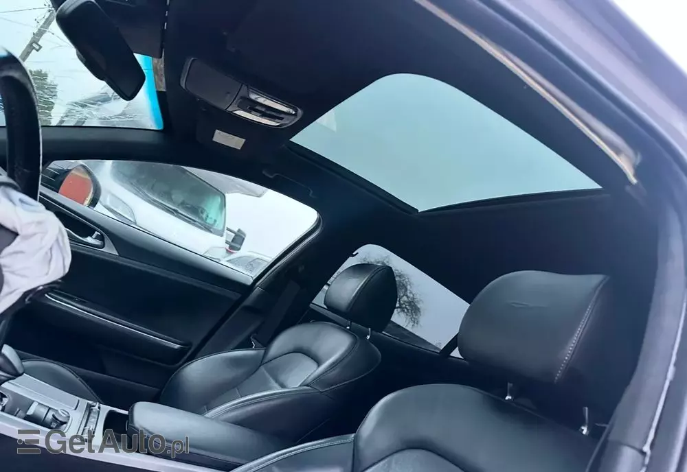 KIA Stinger 3.3 T-GDI V6 GT AWD