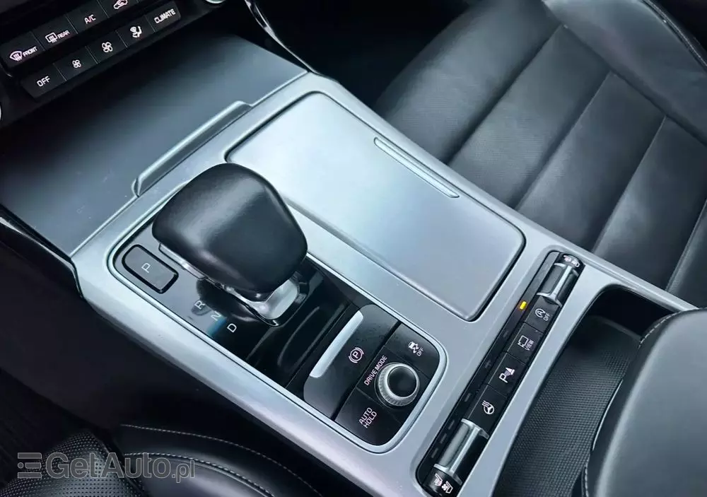 KIA Stinger 3.3 T-GDI V6 GT AWD