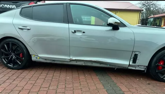 KIA Stinger 3.3 T-GDI V6 GT AWD