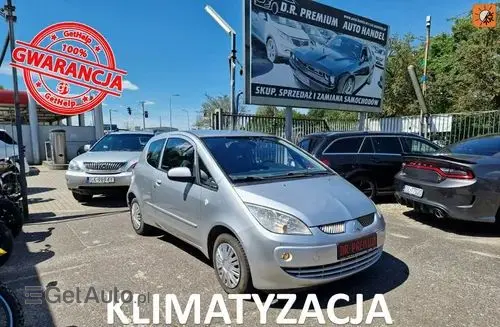 MITSUBISHI Colt 