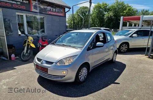 MITSUBISHI Colt 