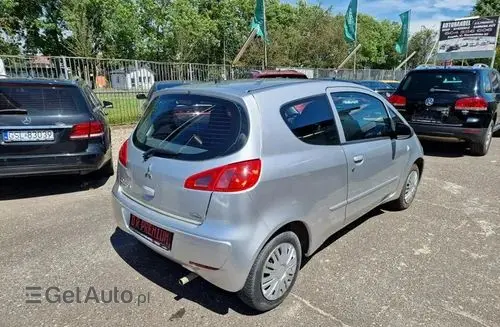 MITSUBISHI Colt 