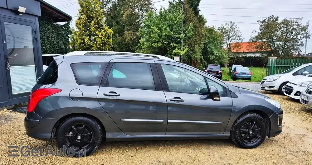 PEUGEOT 308 1.6 Premium Plus