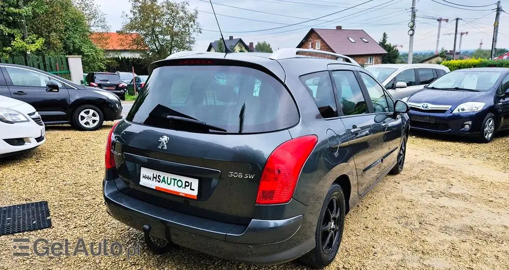 PEUGEOT 308 1.6 Premium Plus