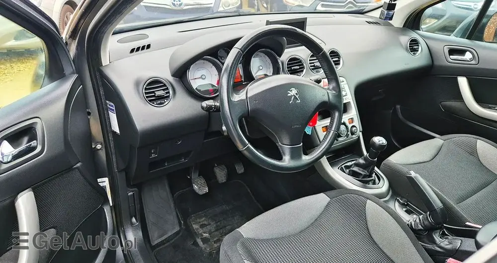 PEUGEOT 308 1.6 Premium Plus