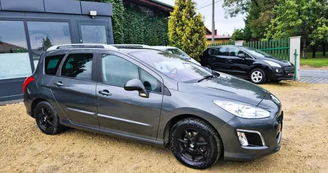 PEUGEOT 308 1.6 Premium Plus