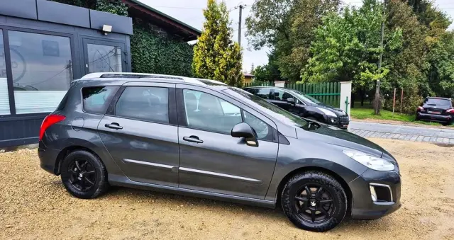 PEUGEOT 308 1.6 Premium Plus