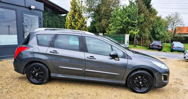 PEUGEOT 308 1.6 Premium Plus