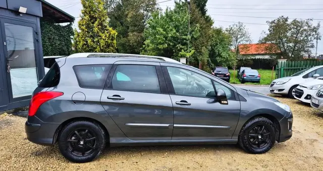 PEUGEOT 308 1.6 Premium Plus