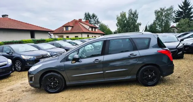 PEUGEOT 308 1.6 Premium Plus