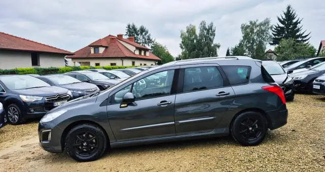 PEUGEOT 308 1.6 Premium Plus