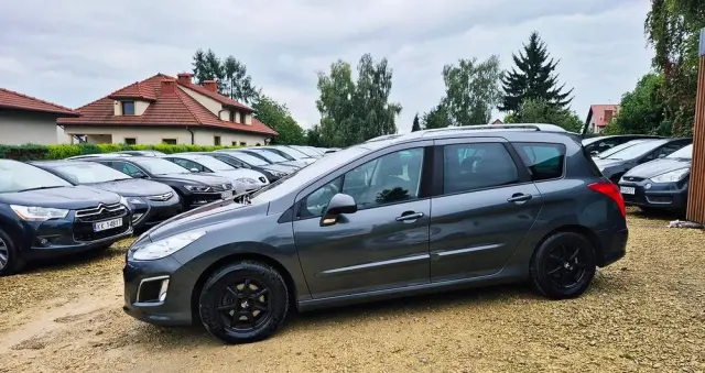 PEUGEOT 308 1.6 Premium Plus