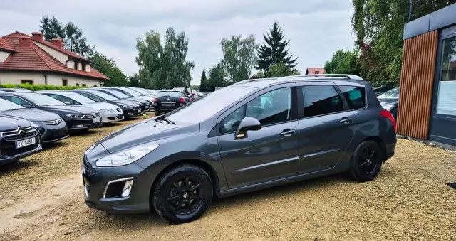 PEUGEOT 308 1.6 Premium Plus