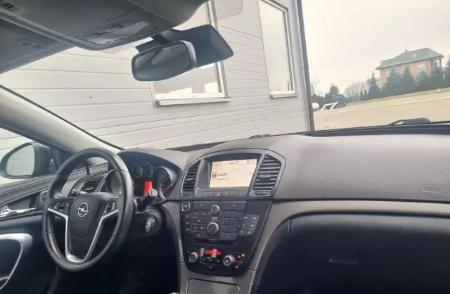 OPEL Insignia 
