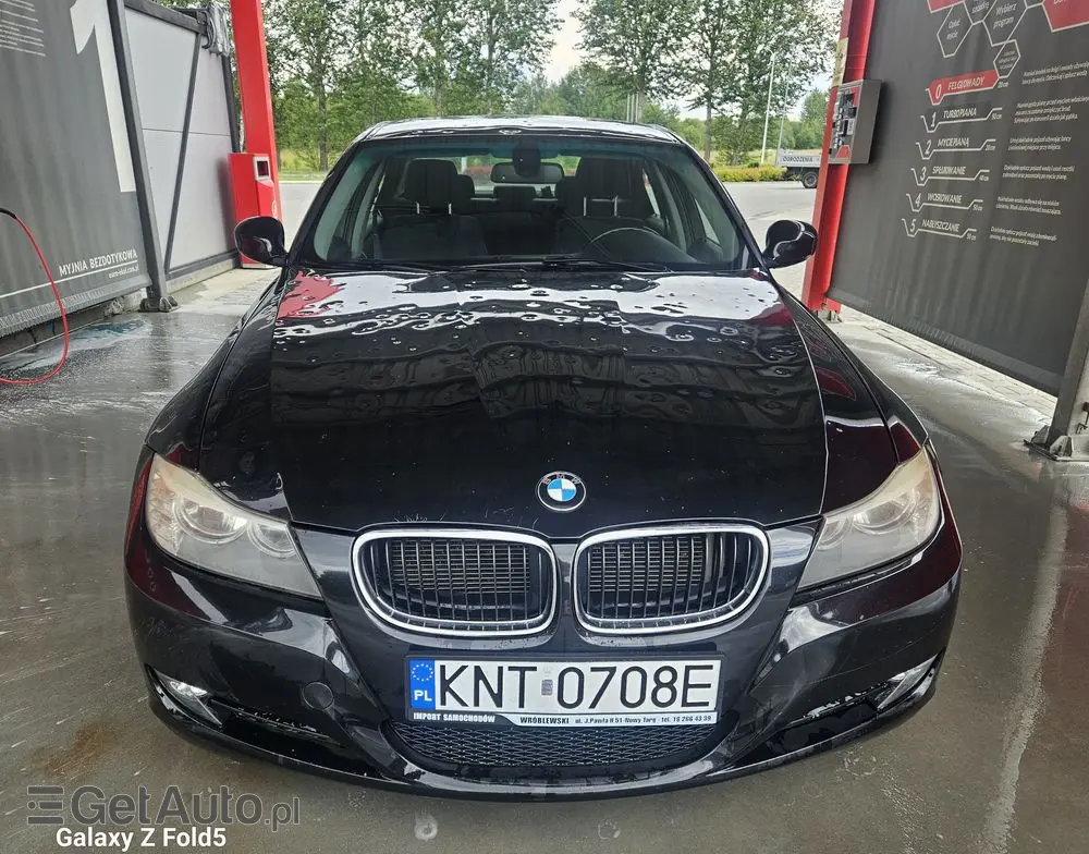 BMW Seria 3 318d EU6