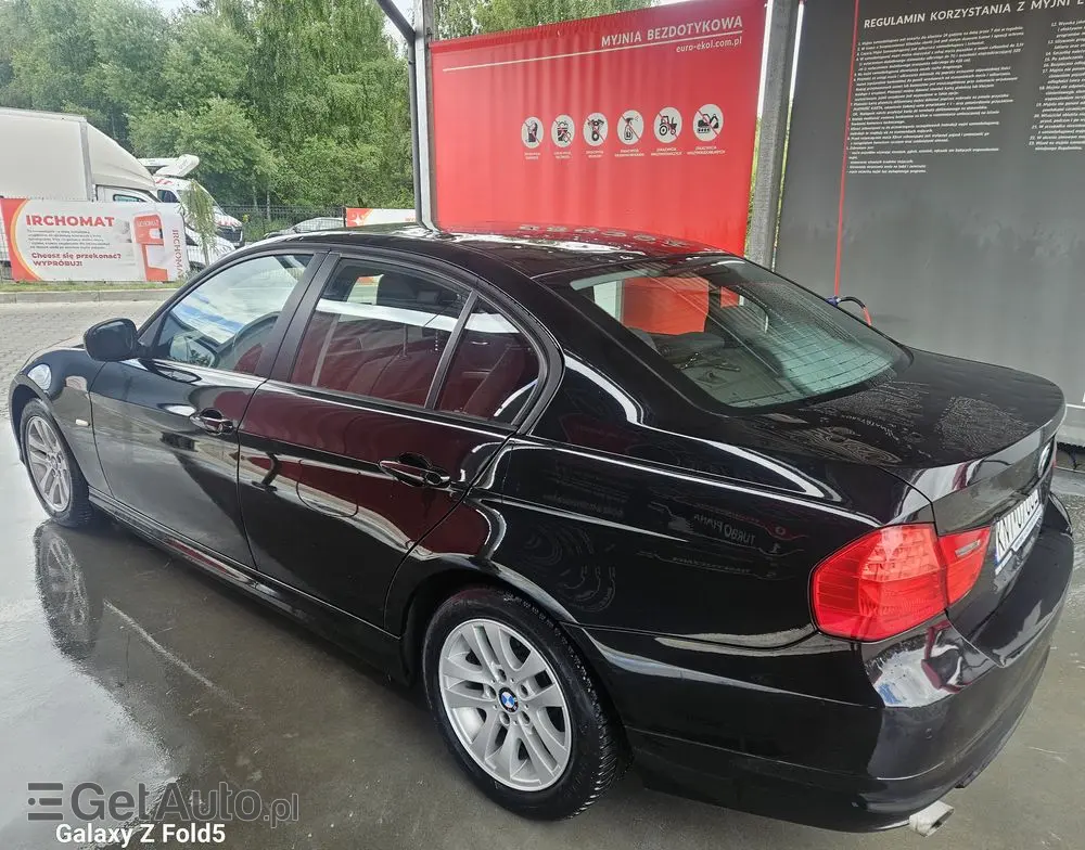 BMW Seria 3 318d EU6