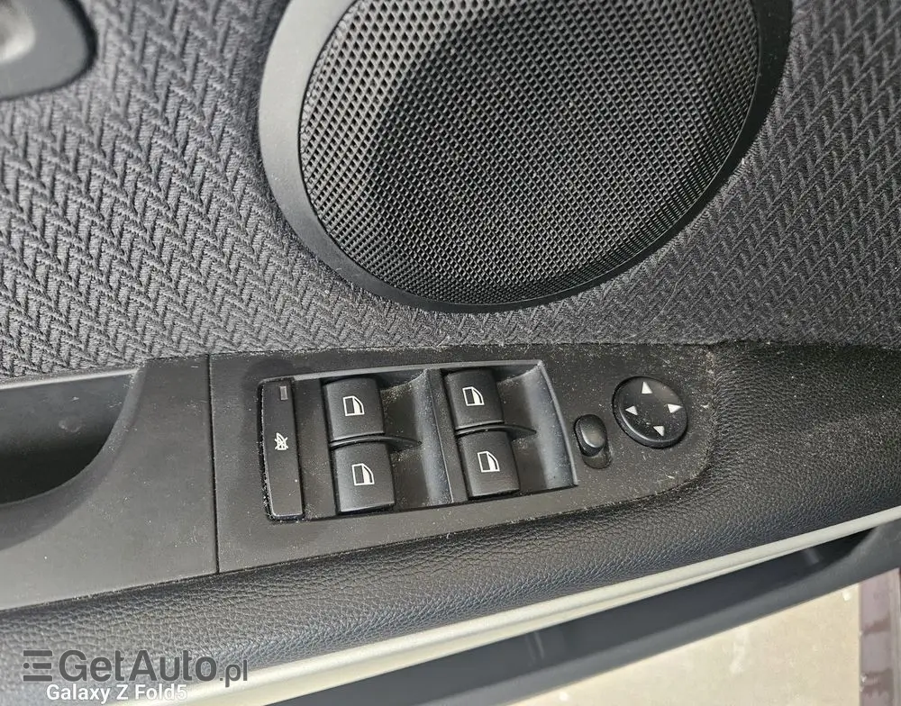 BMW Seria 3 318d EU6